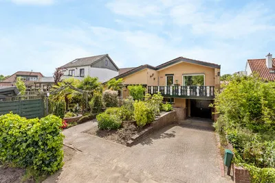 Vrijstaande woning te koop: Willem de Clercqstraat 62, Wilhelminawijk Nijverdal