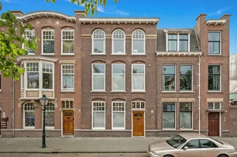 Tussenwoning te koop: Willem de Zwijgerlaan 132, Geuzenkwartier 'S-Gravenhage