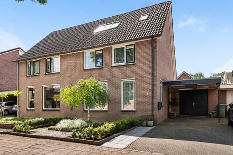Tussenwoning te koop: Willem de Zwijgerlaan 14, Dorp Bathmen Bathmen