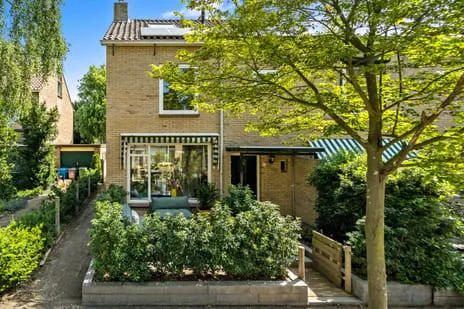 Corner house for sale: Willem de Zwijgerlaan 20, Den Hoorn Den Hoorn (Zh)