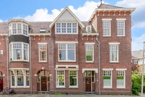 Tussenwoning te koop: Willem de Zwijgerstraat 1, Wilhelminapark en omgeving Utrecht