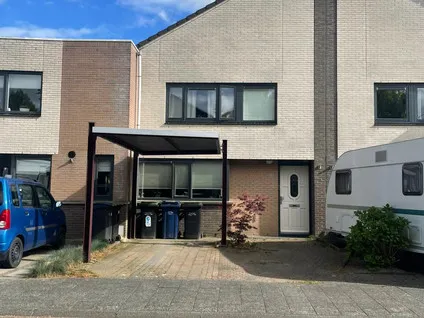 Tussenwoning te koop: Willem Gertenbachstraat 81, Verzetswijk West Almere