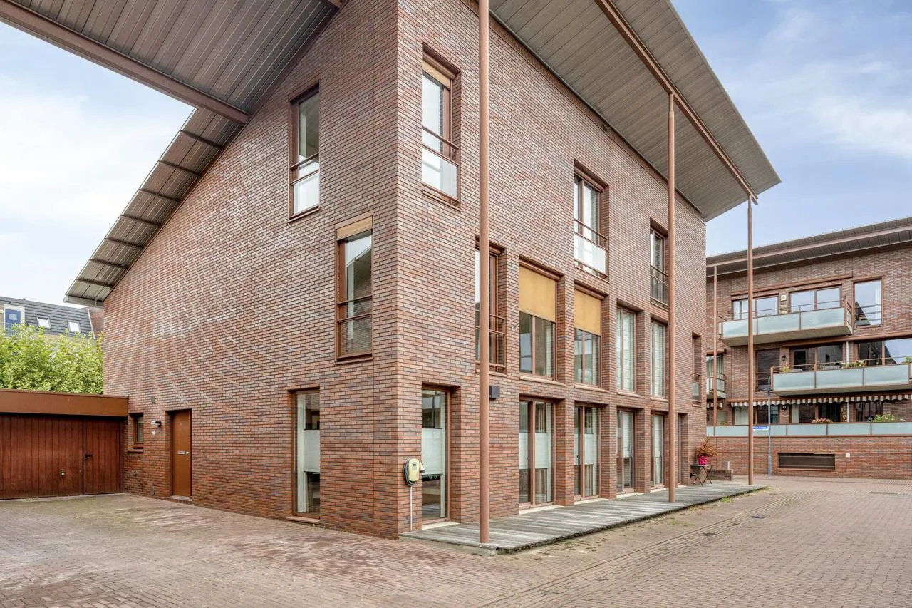 Tussenwoning te koop: Willem II-plein 27, Valkenswaard