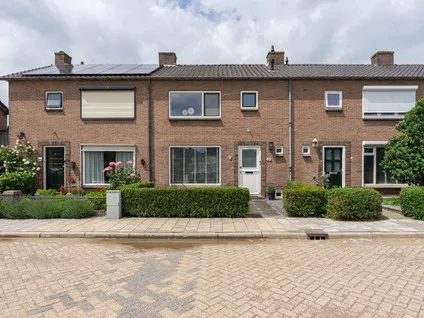 Tussenwoning te koop: Willem Jansenstraat 40, Klappenburg Bemmel