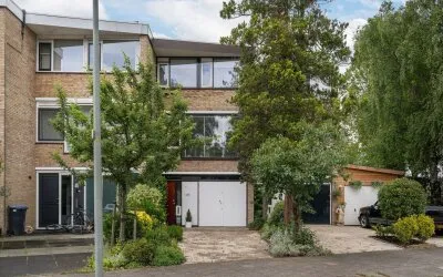 Tussenwoning te koop: Willem Lodewijklaan 77, Statenbuurt Vlaardingen