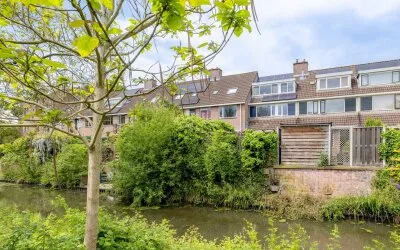 Tussenwoning te koop: Willem Mertenspad 22, Elly Takmastraat e.o. Amersfoort