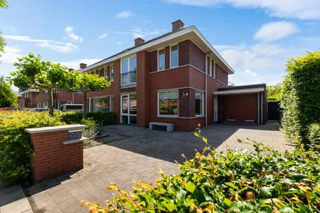 Twee-onder-één-kap te koop: Willem Plojterlaan 2, Ter Borch Eelderwolde