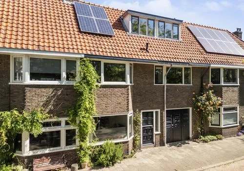 Tussenwoning te koop: Willem van Abcoudeplein 23, Tuinwijk-West Utrecht