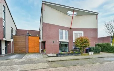 Terraced house for sale: Willem Walravenhove 40, Hoven-West Nieuwegein
