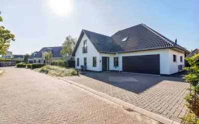 Vrijstaande woning te koop: Willem Barentszlaan 8, Groote Kreek Hulst
