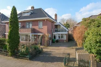 Twee-onder-één-kap te koop: Willem de Clercqstraat 25, Rohof en omgeving Almelo