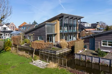 Vrijstaande woning te koop: Willem de Grootstraat 2, Oosteinde Wormer