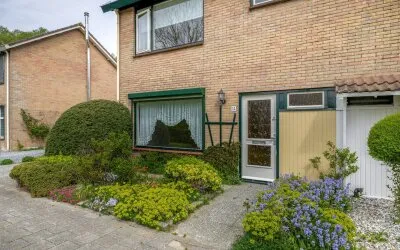Twee-onder-één-kap te koop: Willem de Jagerstraat 14, Stellendam west Stellendam