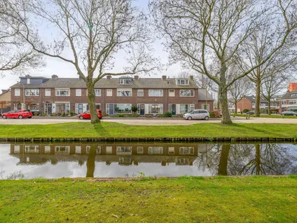 Tussenwoning te koop: Willem De Zwijgerlaan 72, Oranjewijk Zuid Waddinxveen
