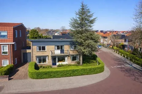 Twee-onder-één-kap te koop: Willem de Zwijgerstraat 3, Noord-Scharwoude Oost Noord-Scharwoude