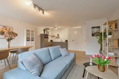 Appartement te huur: Willem de Zwijgerstraat 8B, Overschie Rotterdam