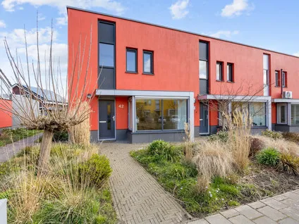 Hoekwoning te koop: Willem Dreeslaan 42, Marum