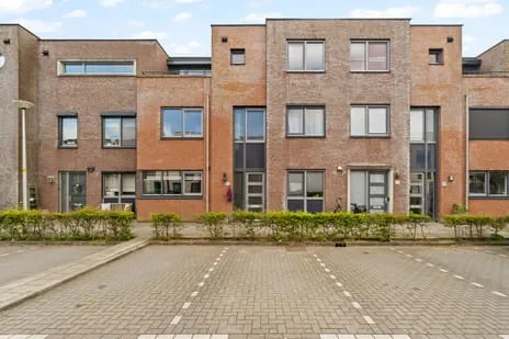 Tussenwoning te koop: Willem Kloosstraat 15, Noordkade Waddinxveen