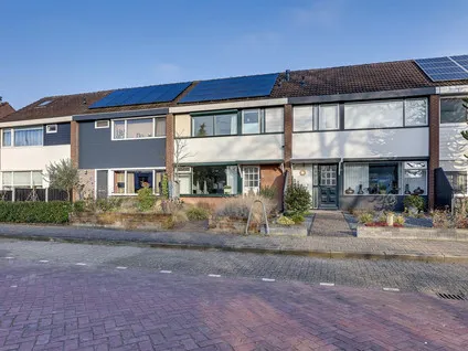 Tussenwoning te koop: Willem Kloosstraat 27, 'n Oaln Diek Nijverdal