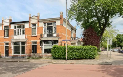 Hoekwoning te koop: Willem Lodewijkstraat 131, Oranjewijk Leeuwarden