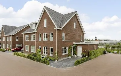 Twee-onder-één-kap te koop: Willem Maarsehof 33, Rijsenhout Zuid Rijsenhout