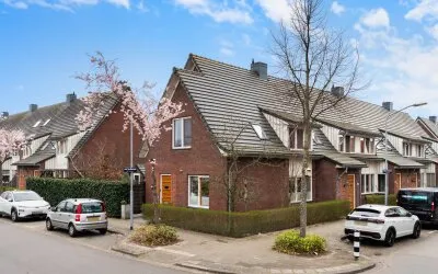 Hoekwoning te koop: Willem Marisstraat 22, Jacob Marisstraat en omgeving Dordrecht