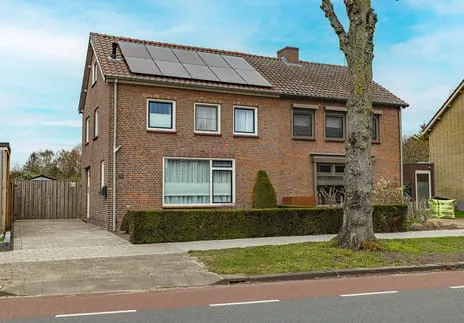 Twee-onder-één-kap te koop: Willem Passtoorsstraat 50, Zundert Zundert