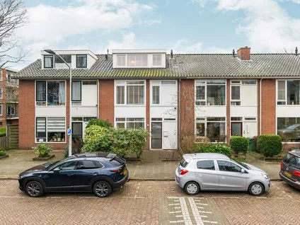 Hoekwoning te huur: Willem Pijperstraat 4, Boshuizen Leiden