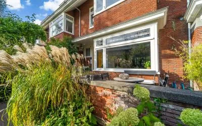 Terraced house for sale: Willem Royaardsstraat 6, Diepenbrockbuurt Amsterdam