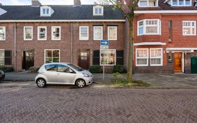 Tussenwoning te koop: Willem van Hornestraat 21, Rochusbuurt Eindhoven