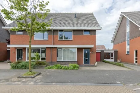Tussenwoning te koop: Willemarslaan 14, De Burgt Barneveld
