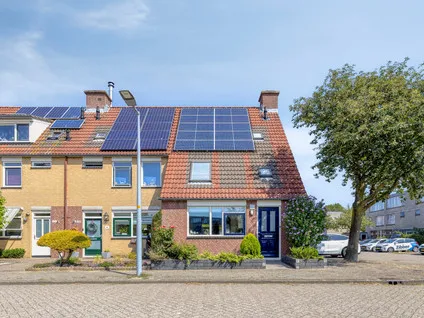 Hoekwoning te koop: Willemsbos 220, Hoofddorp Overbos Zuid Hoofddorp