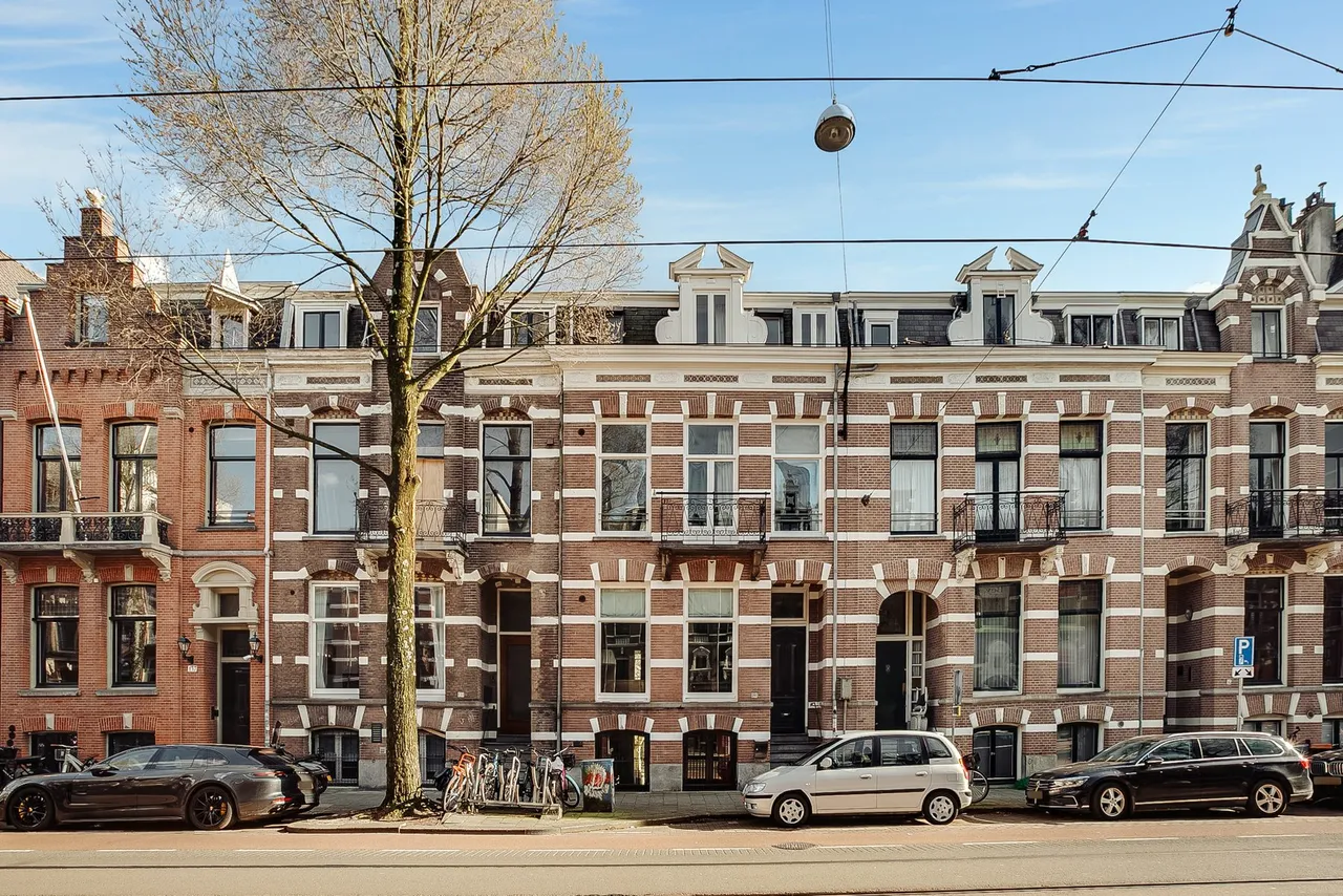 Tussenwoning te koop: Willemsparkweg 141, Amsterdam