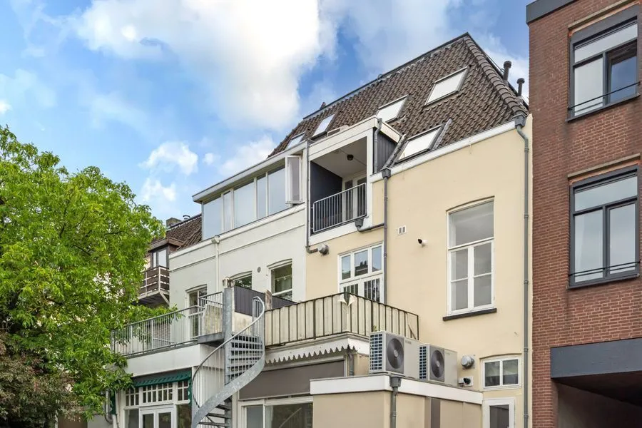 Studio te koop: Willemstraat 21A2, Breda