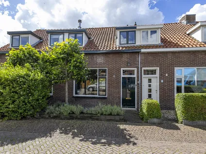 Tussenwoning te koop: Willemstraat 3, Giessendam Over 't Spoor Hardinxveld-Giessendam