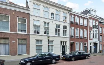 Tussenwoning te koop: Willemstraat 51, 'S-Gravenhage