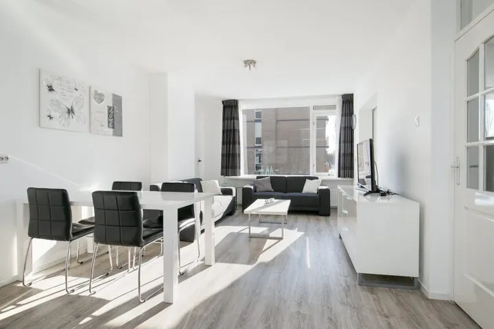 Home for rent: William Boothlaan, Augustinuspark Amstelveen