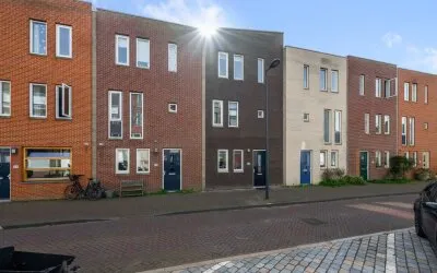 Tussenwoning te koop: William Barlowlaan 42, Steigereiland-Zuid Amsterdam