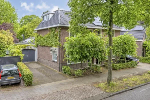 Semi-detached for sale: Willibrorduslaan 109, Waalre Waalre
