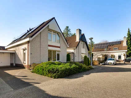 Tussenwoning te koop: Willinkhof 9, Weert