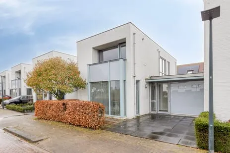 Tussenwoning te koop: Willy van Breemenstraat 7, omg Pannenschuur Centrum Oisterwijk