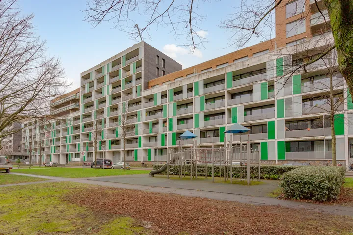 Appartement te huur: Willy Sluiterstraat 152, Overtoomse Veld-Noord Amsterdam