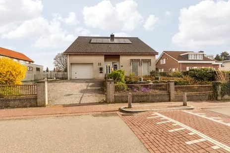 Vrijstaande woning te koop: Wilmenweg 13A, Merkelbeek-Douvergenhout Merkelbeek