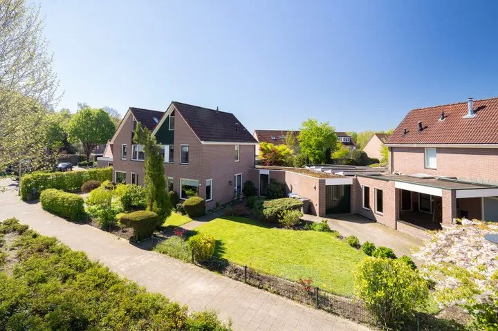 Tussenwoning te koop: Wilthuislanden 96, Stroinkslanden Noord-Oost Enschede