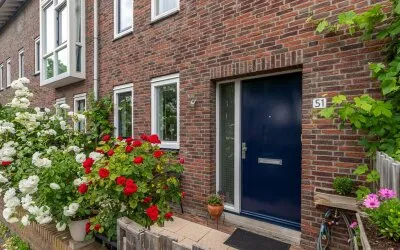 Tussenwoning te koop: Wim Sonneveldplein 51, Zonne Veld 'S-Gravenhage