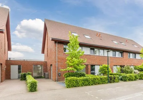 Tussenwoning te koop: Wim van Baaststraat 6, omg Pannenschuur Centrum Oisterwijk