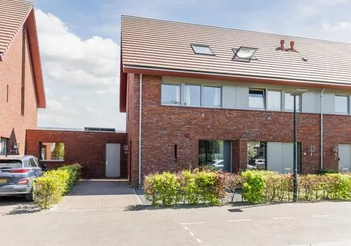 Tussenwoning te koop: Wim van Baaststraat 10A, Oisterwijk