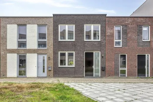 Tussenwoning te koop: Wimpelplantsoen 203, Noorderplassen W.-Oost Almere