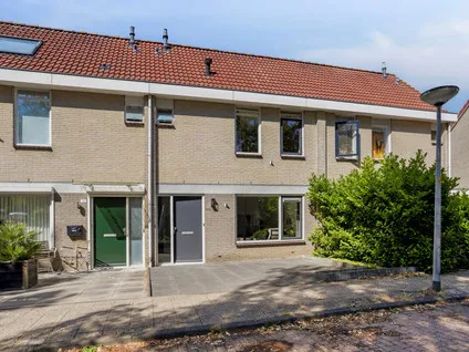 Terraced house for sale: Winde 110, Tweede woonwijk Zeewolde