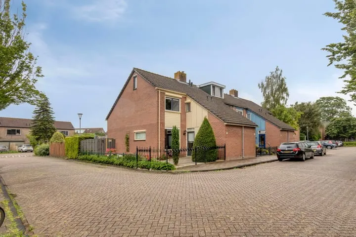 Corner house for sale: Windmolen 2, Edam-Molenbuurt Edam